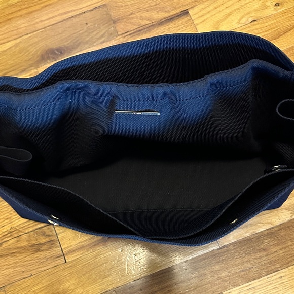 Cuyana Small Easy Tote Insert Organizer - Picture 4 of 6